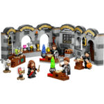 Castelul Hogwarts™: Lectia de potiuni, 76431, 397  piese - imagine 7